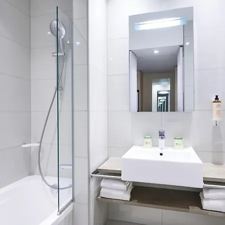 Mercure 15 Porte De Versailles 4* Paris