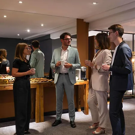 Mercure 15 Porte De Versailles Hotel