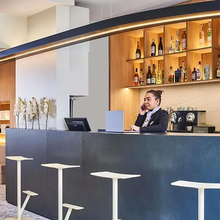 Mercure 15 Porte De Versailles Hotel 4*
