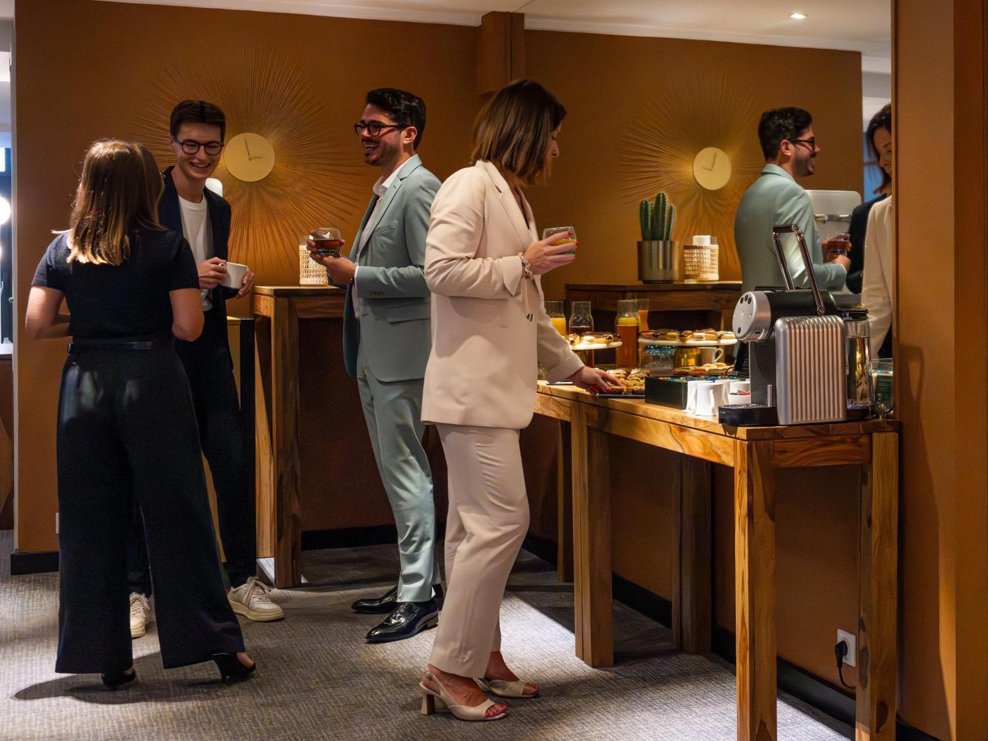 Mercure 15 Porte De Versailles Parigi